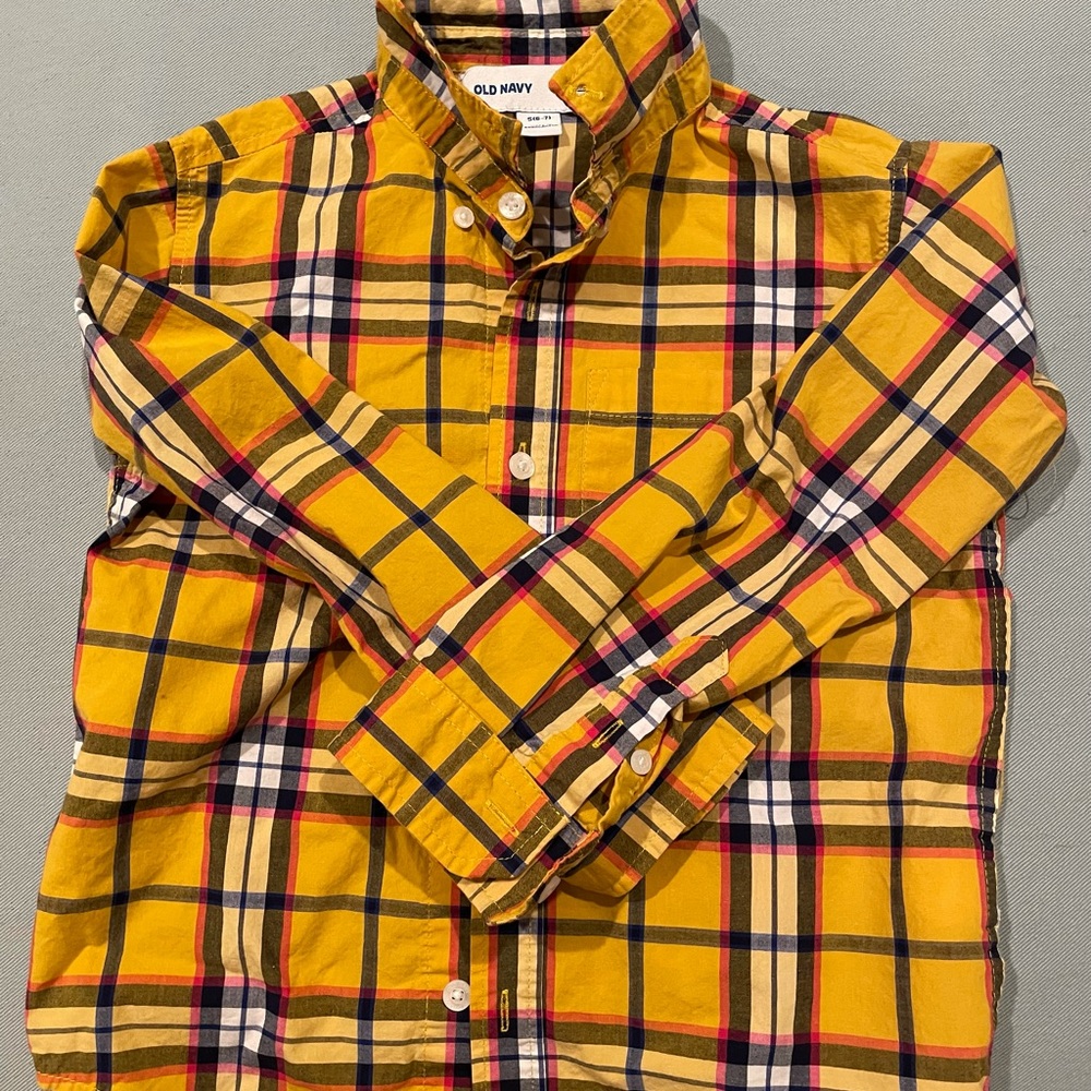 Boys Old Navy Shirts (2 in lot)